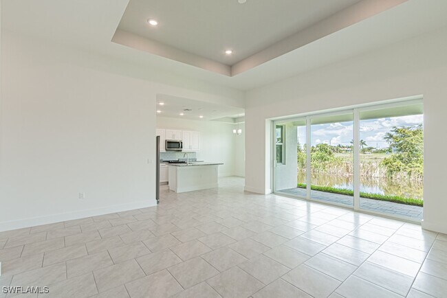 Building Photo - 420 NW 18th Pl