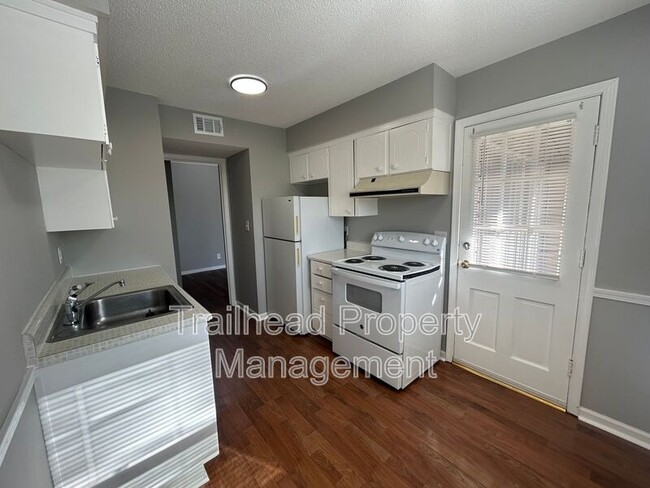 Building Photo - 8440 Newton St