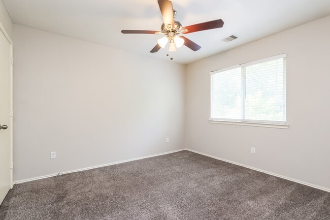Building Photo - 2603 Cypress Island Dr