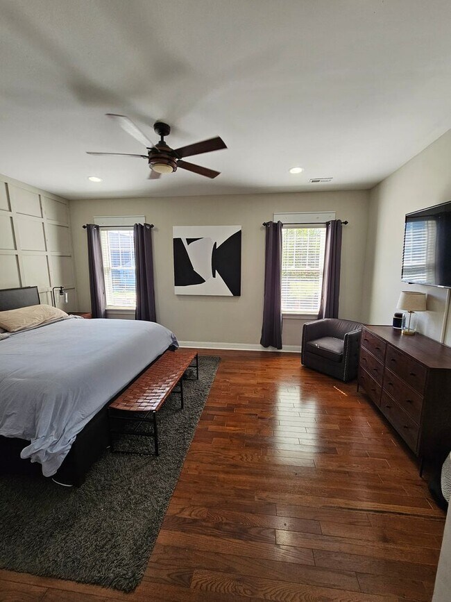 Building Photo - Church Hill Amazing 3 Bedroom 2.5 Bath Home
