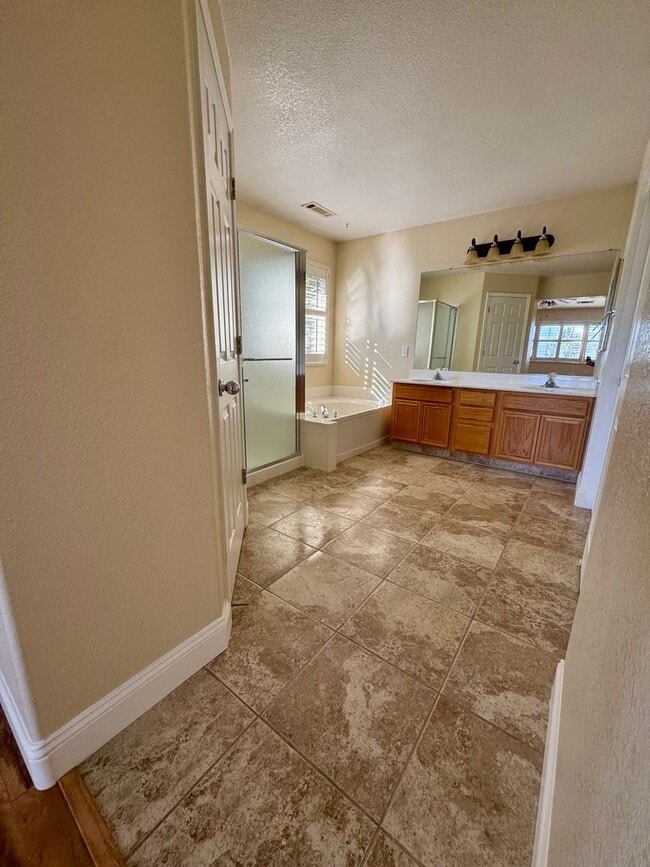 Building Photo - Inviting two-story 4BR/2.5BA home on nice lot with RV/trailer parking in Galena Terrace Estates!