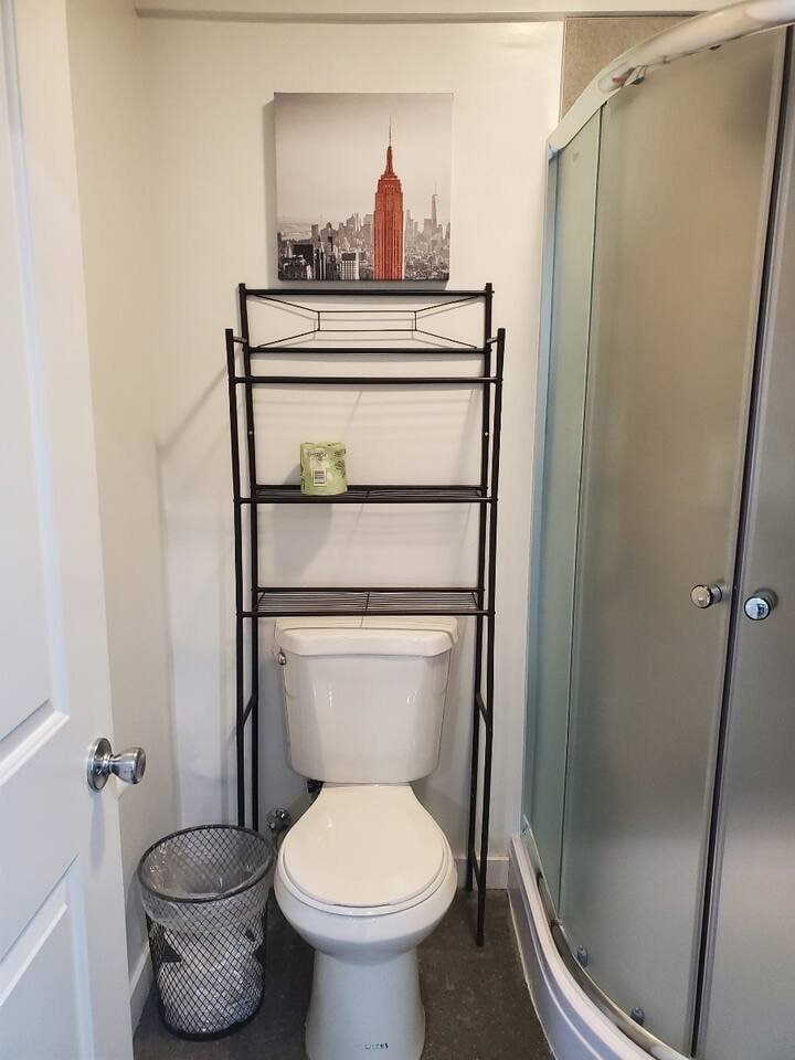 Building Photo - 9659 Rincon Ave