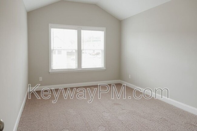 Building Photo - 4512 Chestnut Trl