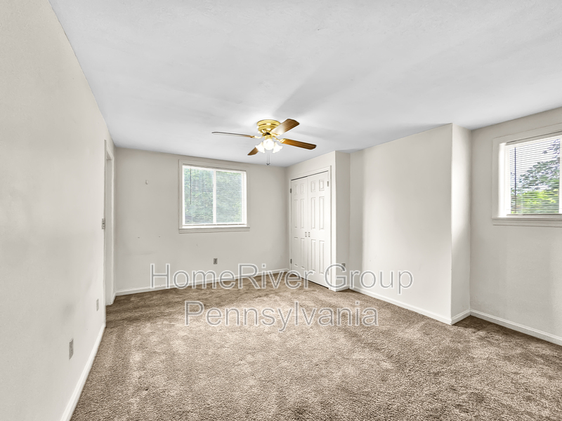 Building Photo - 1536 Penn Ave