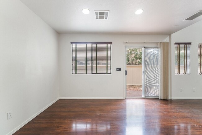 Building Photo - Spacious Two-Story with Modern Comforts!