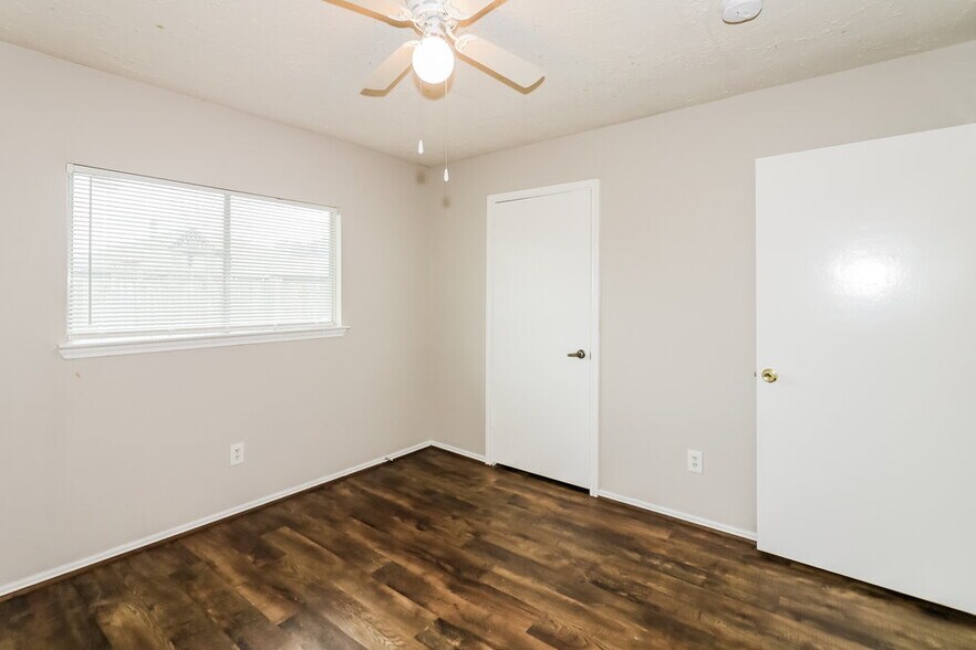 Building Photo - 1014 Mayweather Ln