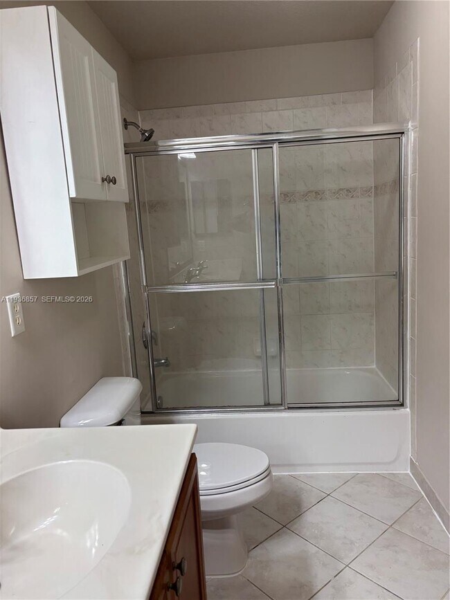 Building Photo - 5907 Abbey Rd