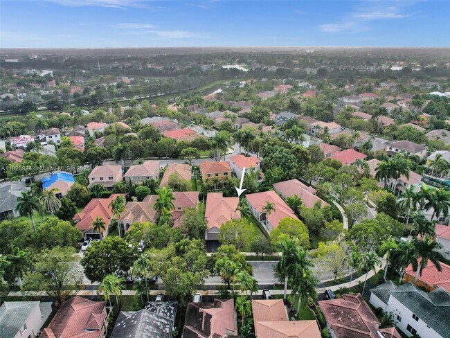 Building Photo - 938 Bluewood Terrace