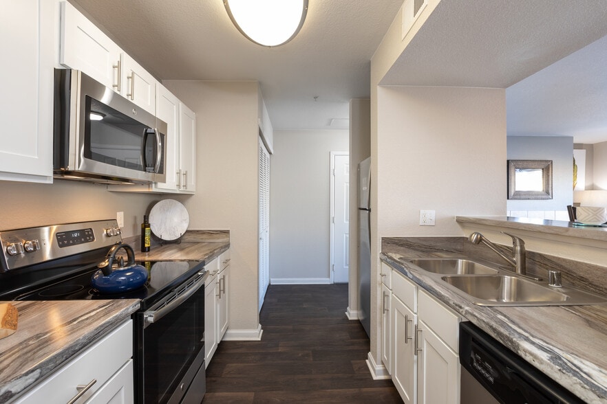 Bellaire Ranch and Alturas at Bellaire Ranch 4275 Sanders Vw Colorado