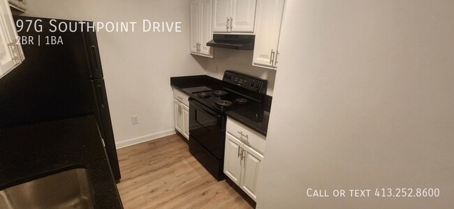 Building Photo - 97 Southpoint Dr