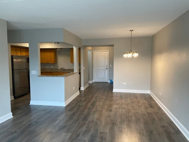 Building Photo - 655 Perrie Dr