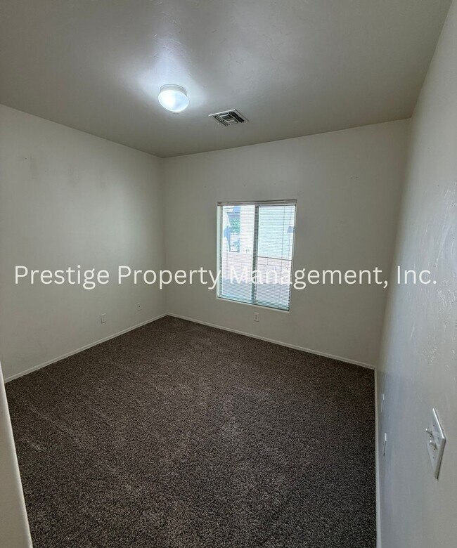 Building Photo - Sahuarita Gem Call Now