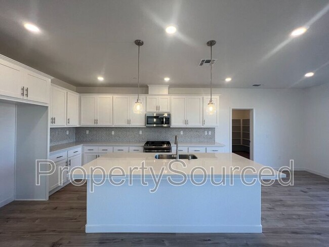 Building Photo - 1029 Pipit St