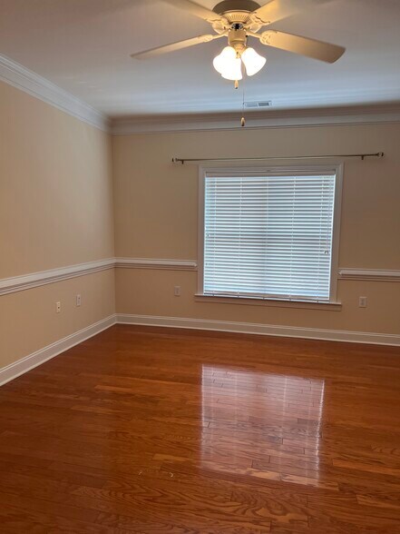 Building Photo - 524 College Rd