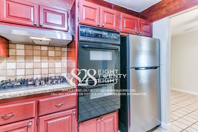 Building Photo - What a Deal! Spacious 4 Bed/2 Bath Brick Single Family Home Available NOW in SW OKC! Now Touring!