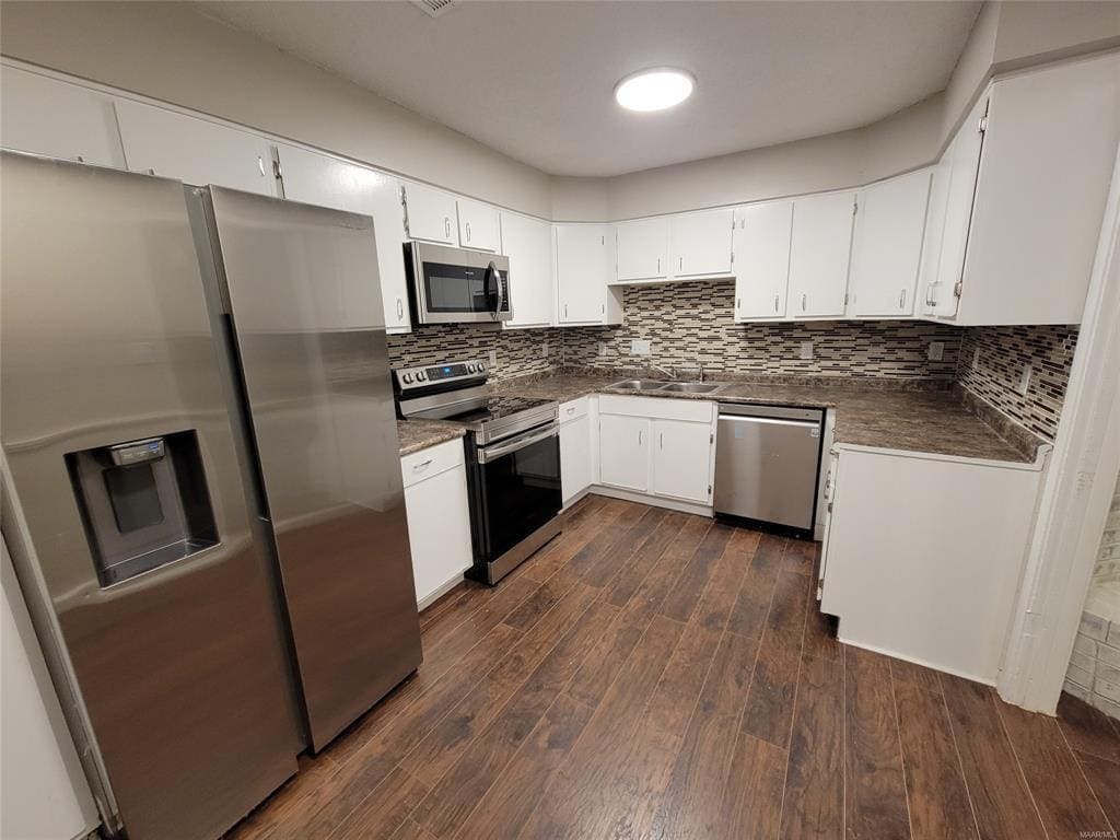 Building Photo - 3439 Malabar Rd