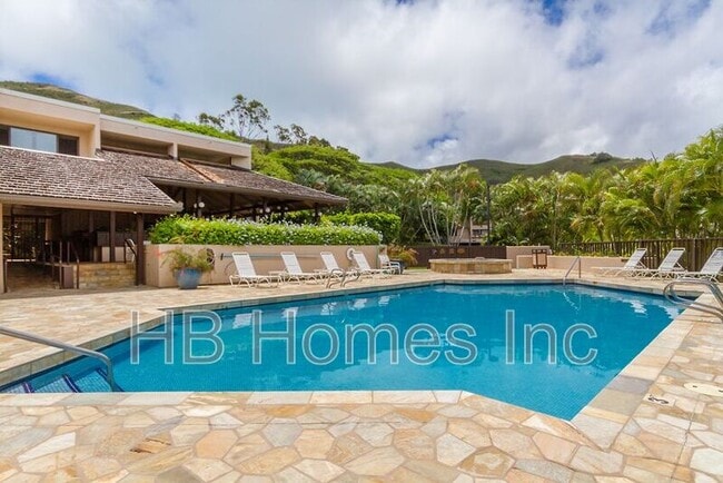 Building Photo - 348F Kaelepulu Dr