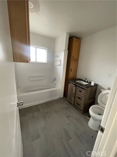 Building Photo - 2845 Del Rosa Rd