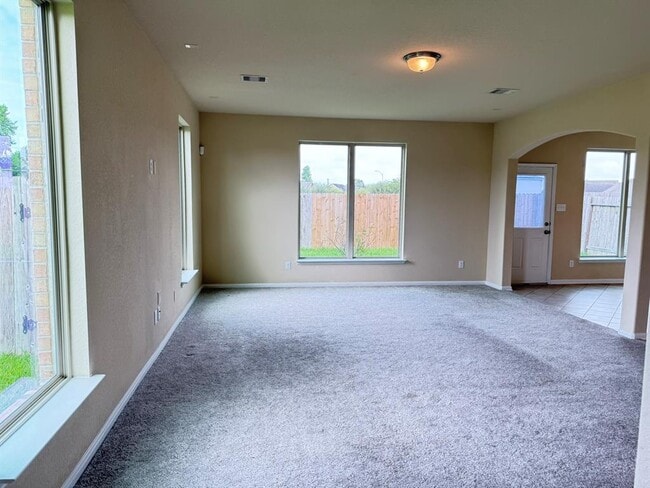 Building Photo - 10132 Blue Point Juniper Dr