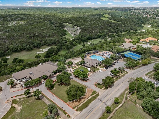Building Photo - 2414 Powderham Ln