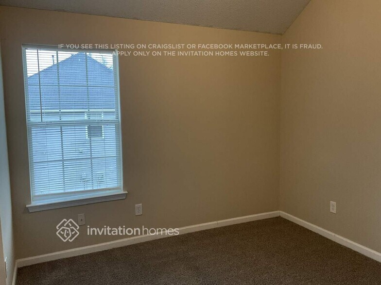 Building Photo - 6942 Foxmoor Way