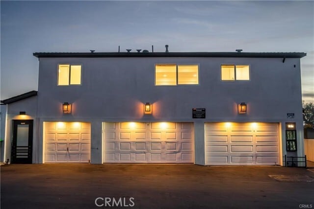 Building Photo - 577 Ramona Ave