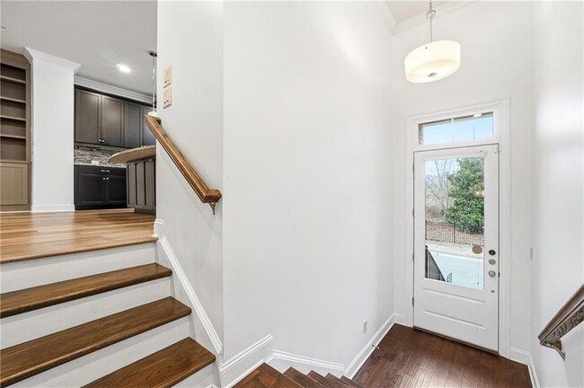 Building Photo - 7809 Laurel Crest Dr