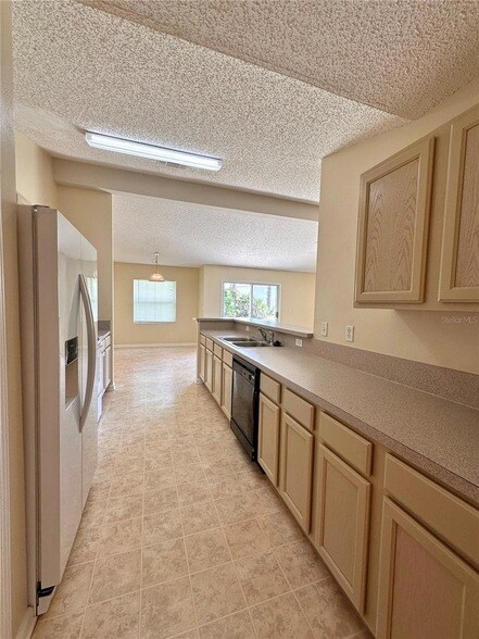 Building Photo - 89 Berkshire Ln