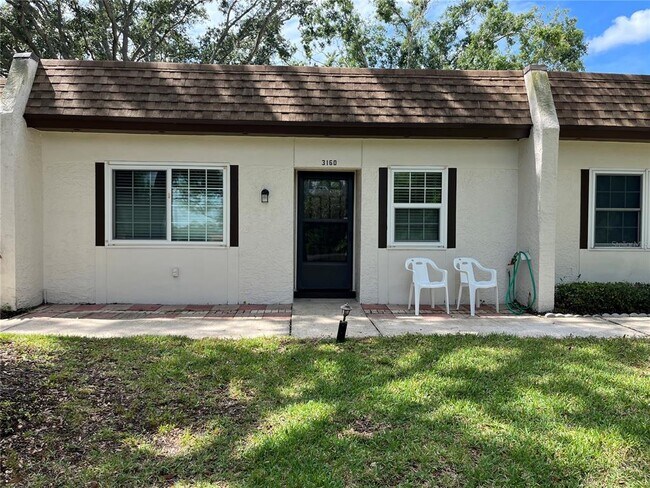 Primary Photo - 3160 Highlands Blvd