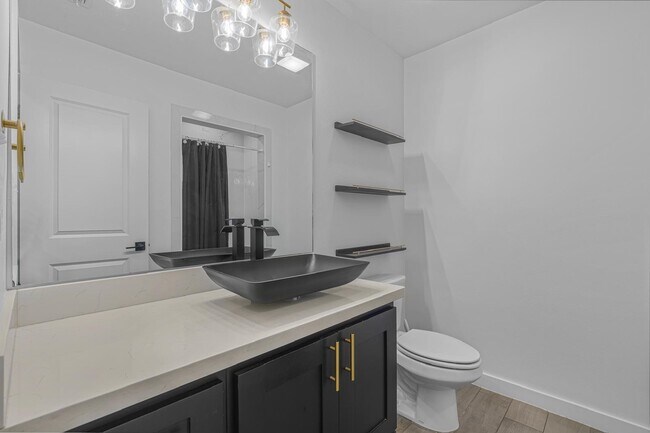 Building Photo - 3504 Jorge Sosa Dr