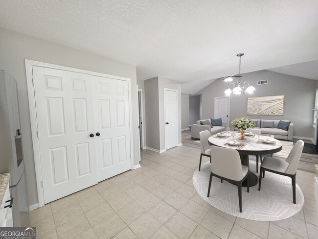 Building Photo - 2281 Rambling Way