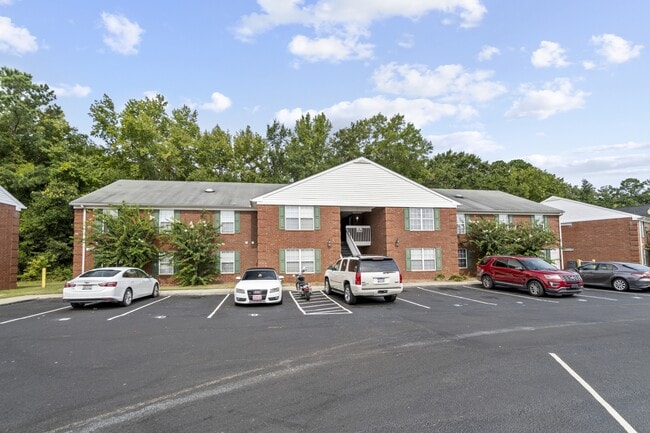 Building Photo - 535 3rd Loop Rd
