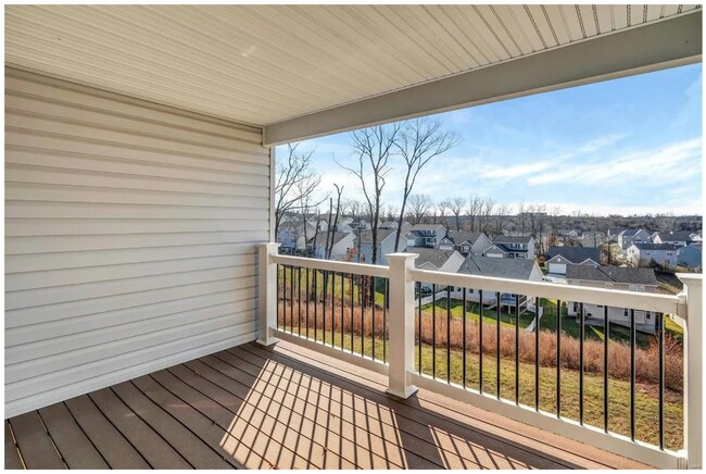 Building Photo - 527 Brookside Forest Ct