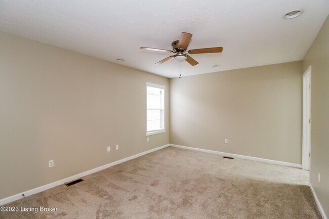 Building Photo - 3219 Welman Dr