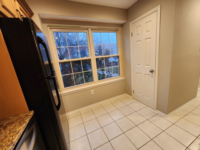 Breakfast Nook - 269 Constitution Cir