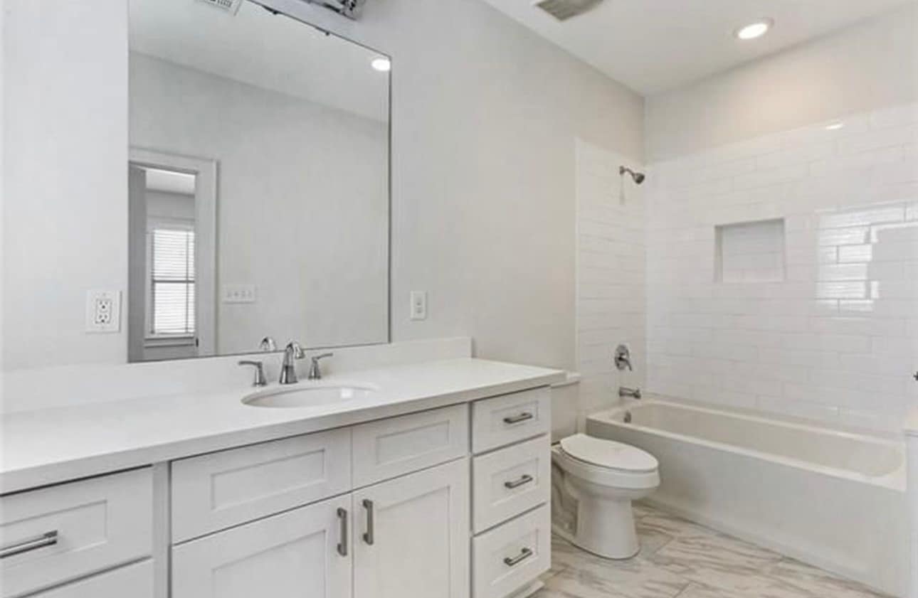 First Full Bathroom - 1908 Washington Ave