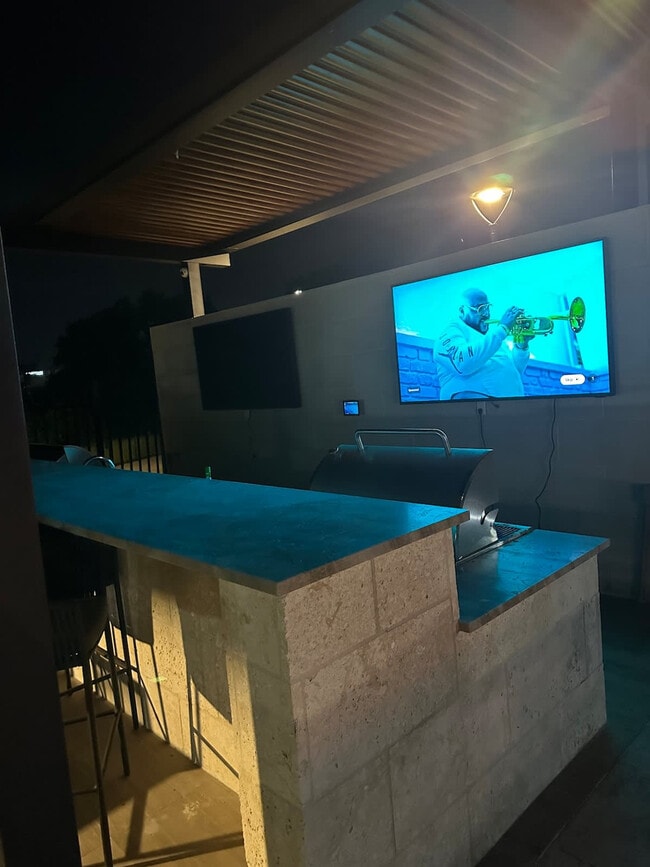 Building Photo - 12208 Tech Ridge Blvd