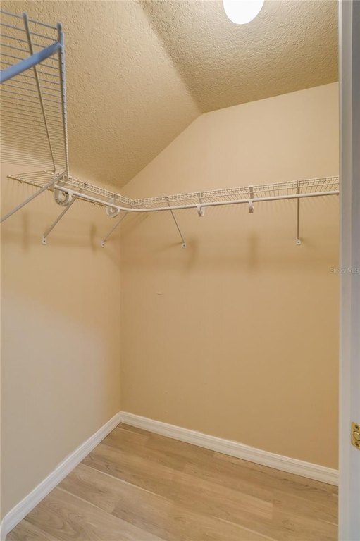Building Photo - 20109 Indian Rosewood Dr