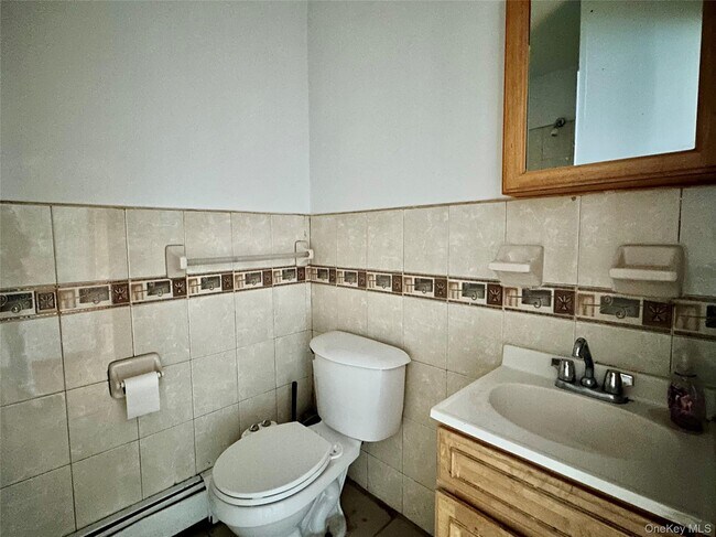 Building Photo - 22 Jefferson St