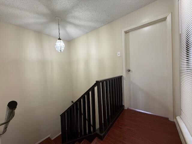 Building Photo - 10 Quadrangle Cir