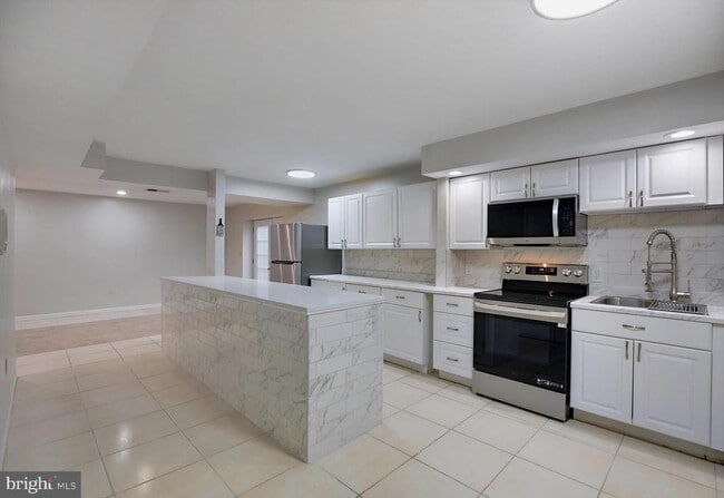 Building Photo - 16729 Queen Anne Rd