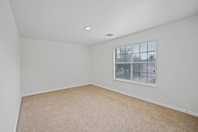 Building Photo - 1334 Flatrock Creek Dr