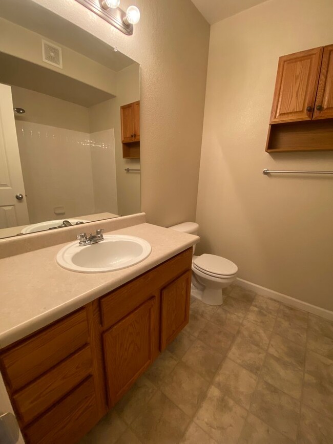 Building Photo - FULLY RENOVATED 2BD/ 2BA in Westminster, C...