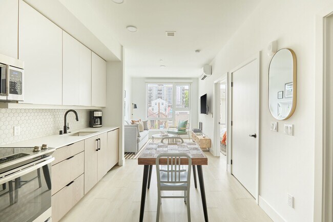 Building Photo - Solis Apartments