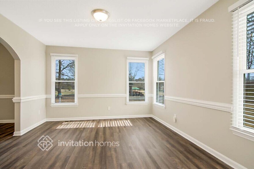 Building Photo - 53 Hobson Ln