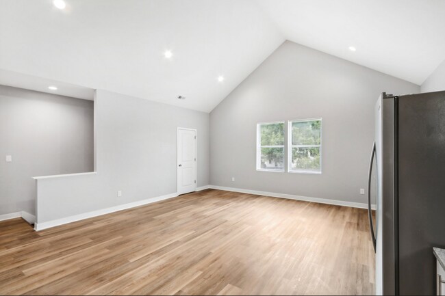 Building Photo - 1602 Quill St
