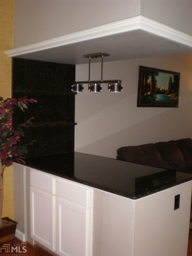 Building Photo - 1962 Spectrum Cir