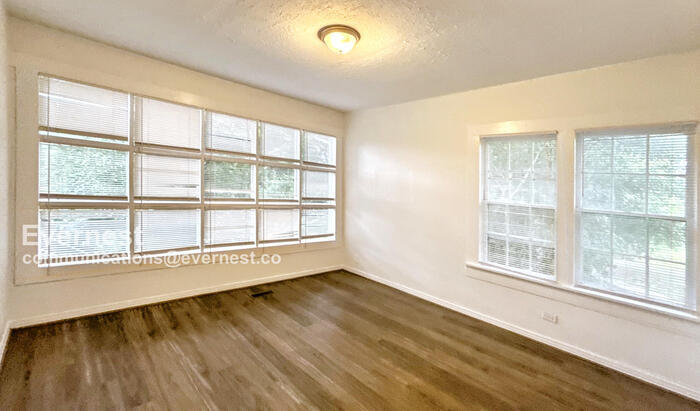 Building Photo - 253 11th Ave NE