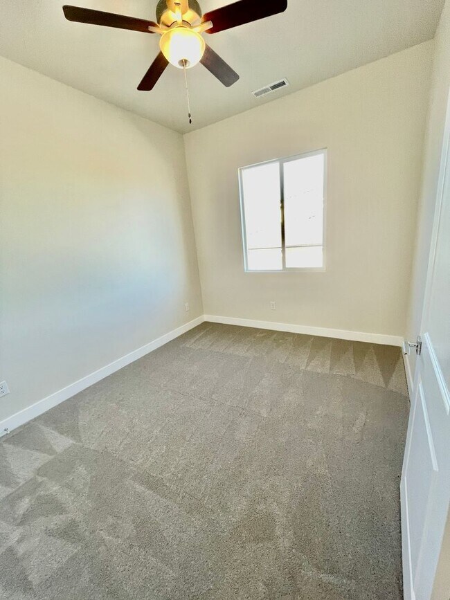 Building Photo - Four-Bedroom Home Near Shooting Star Park in Washington Fields