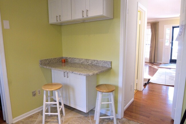 Building Photo - 2925 Espana Ct